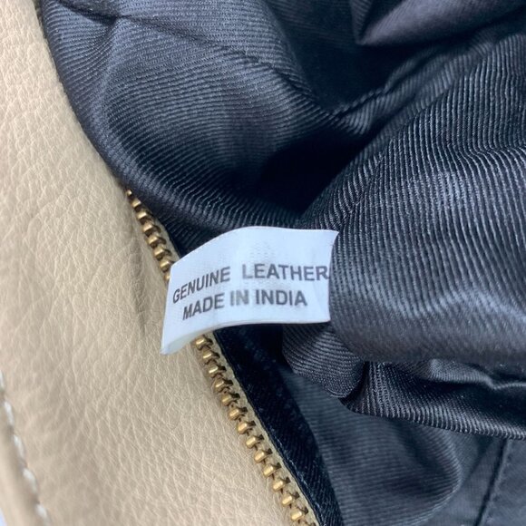 Clever Carriage Company Leather Shoulder Tote Bag Beige & Black 22"Wx14.5"Hx6"D - Picture 8 of 11